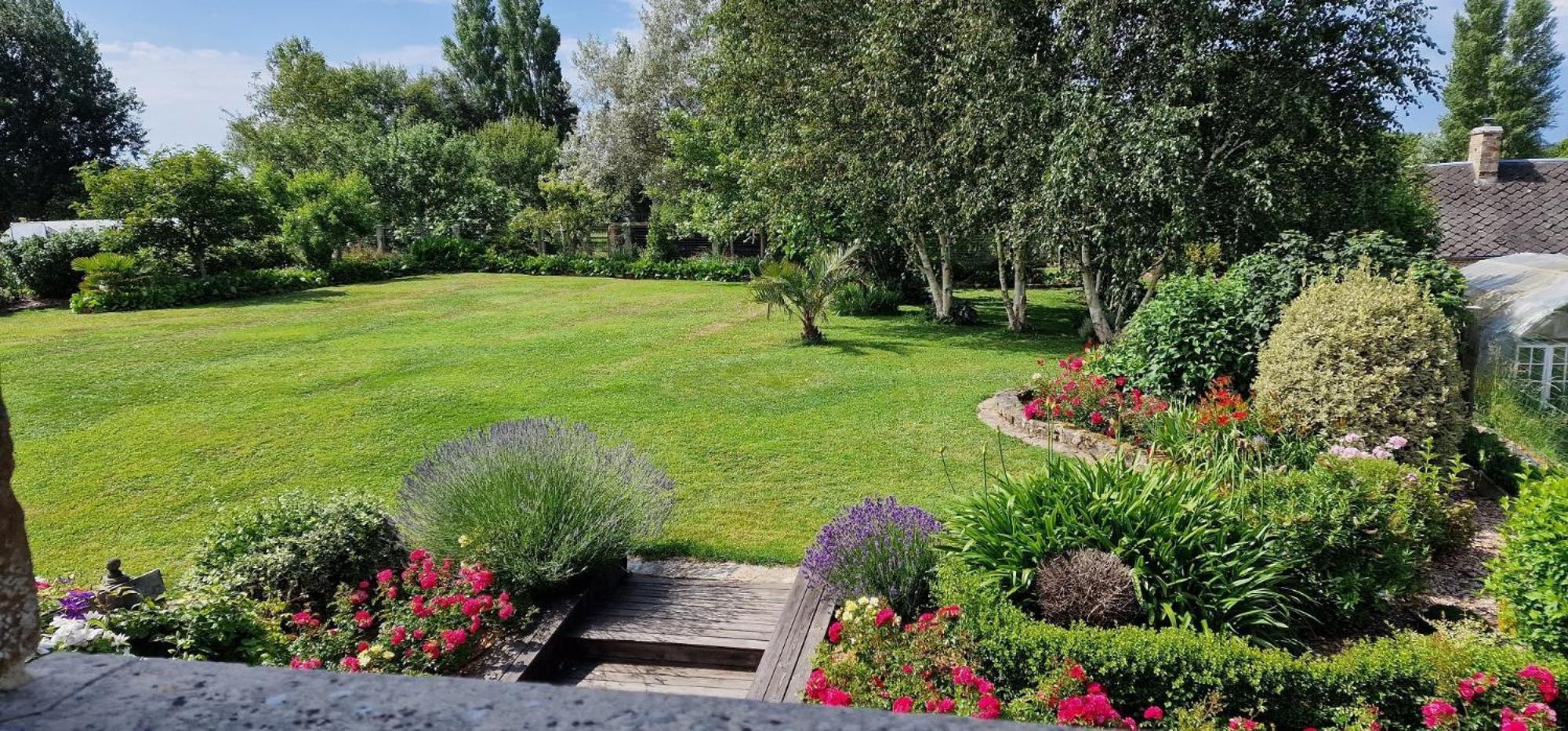 Le Dy En Fleurs Villa Saint-Maurice-en-Cotentin Exteriör bild